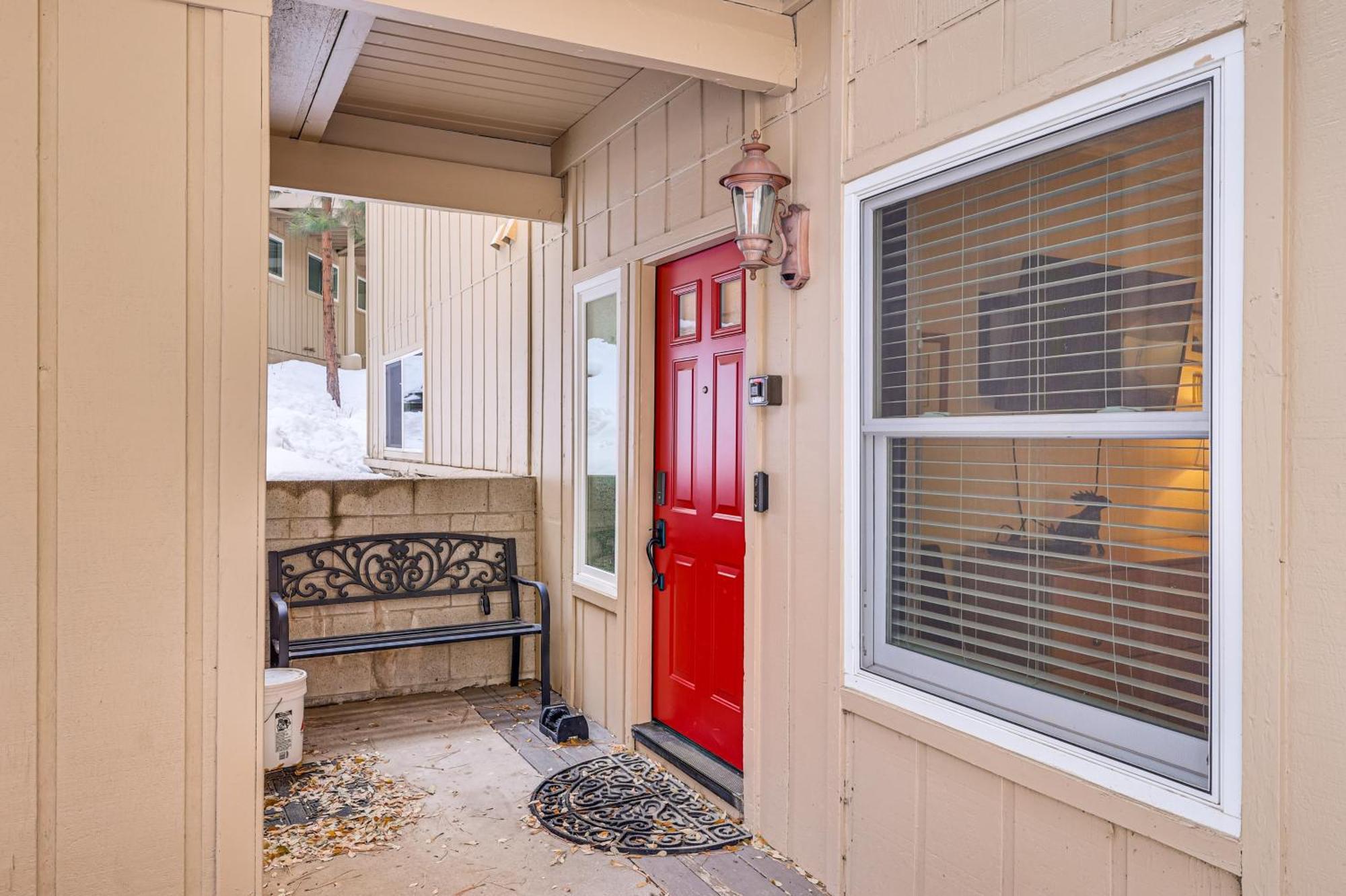 Incline Village Condo With Deck 1 Mi To Lake Tahoe ภายนอก รูปภาพ