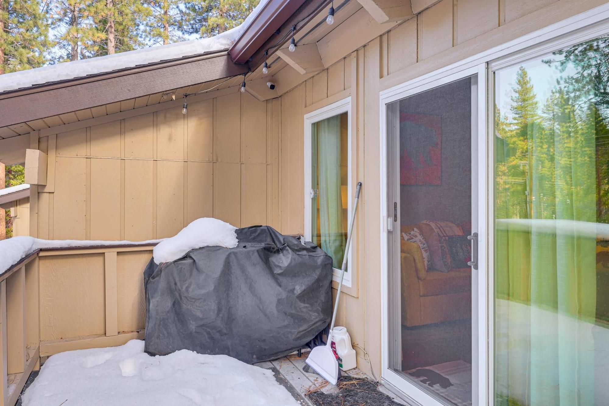 Incline Village Condo With Deck 1 Mi To Lake Tahoe ภายนอก รูปภาพ